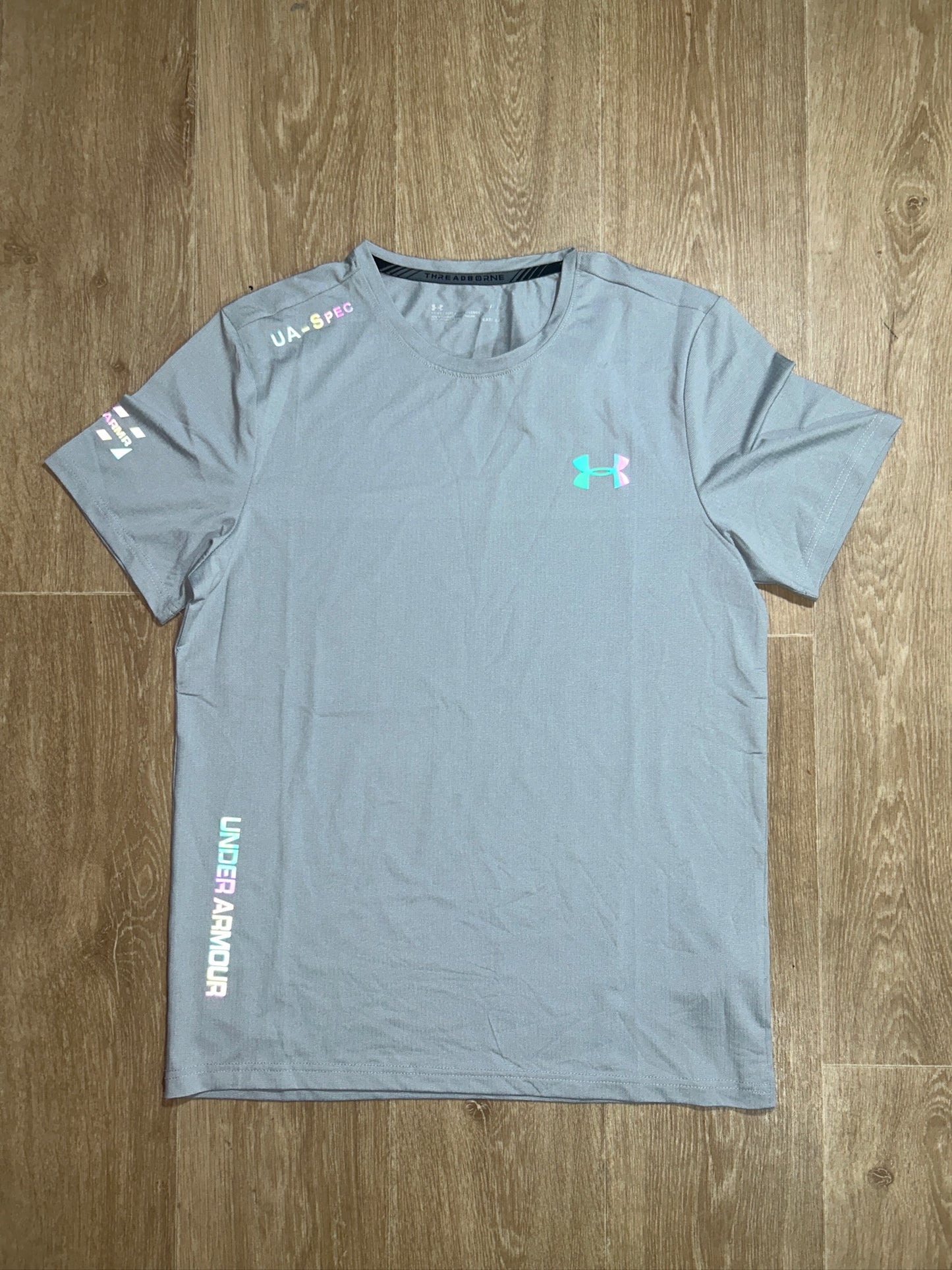 packs of 4 T-shirts